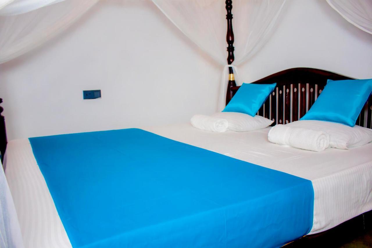 Star Light Cabanas & Restaurant Tangalle Extérieur photo